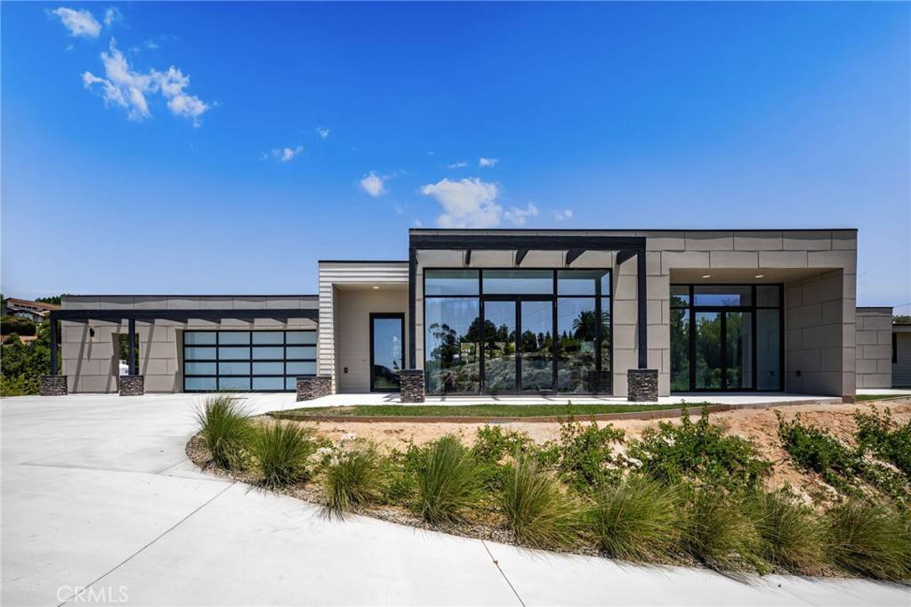 Redlands, CA 92373,1922 Edgefair LN
