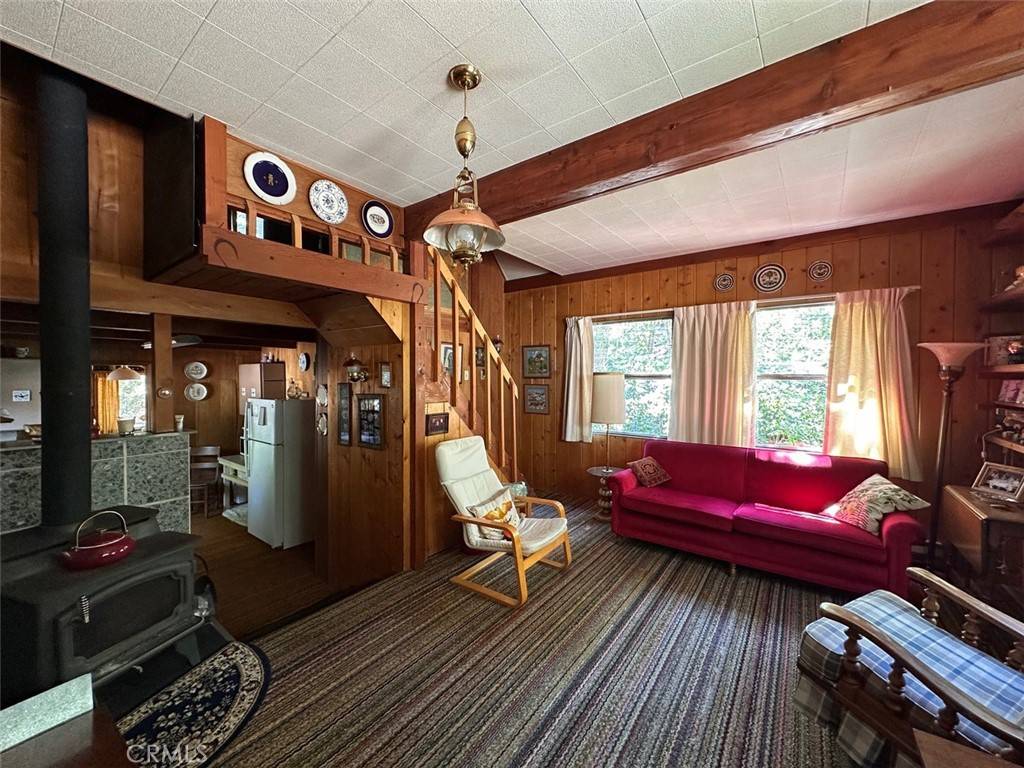 Forest Falls, CA 92339,41132 Oak DR