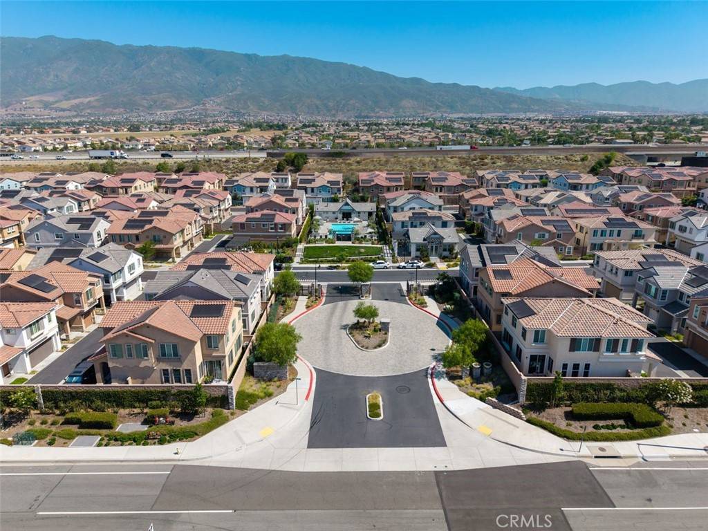 Fontana, CA 92336,15147 Ridge LN #5