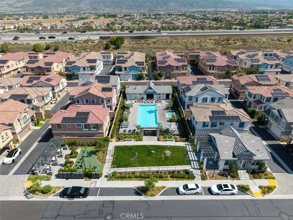 Fontana, CA 92336,15147 Ridge LN #5