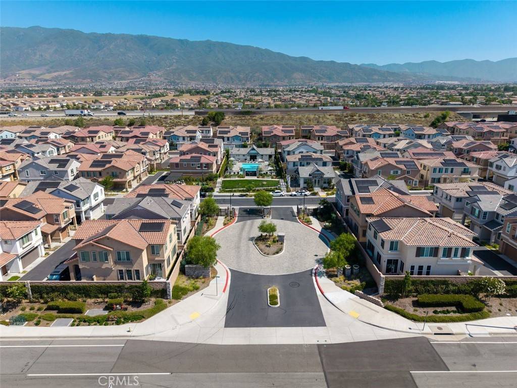 Fontana, CA 92336,15147 Ridge LN #5