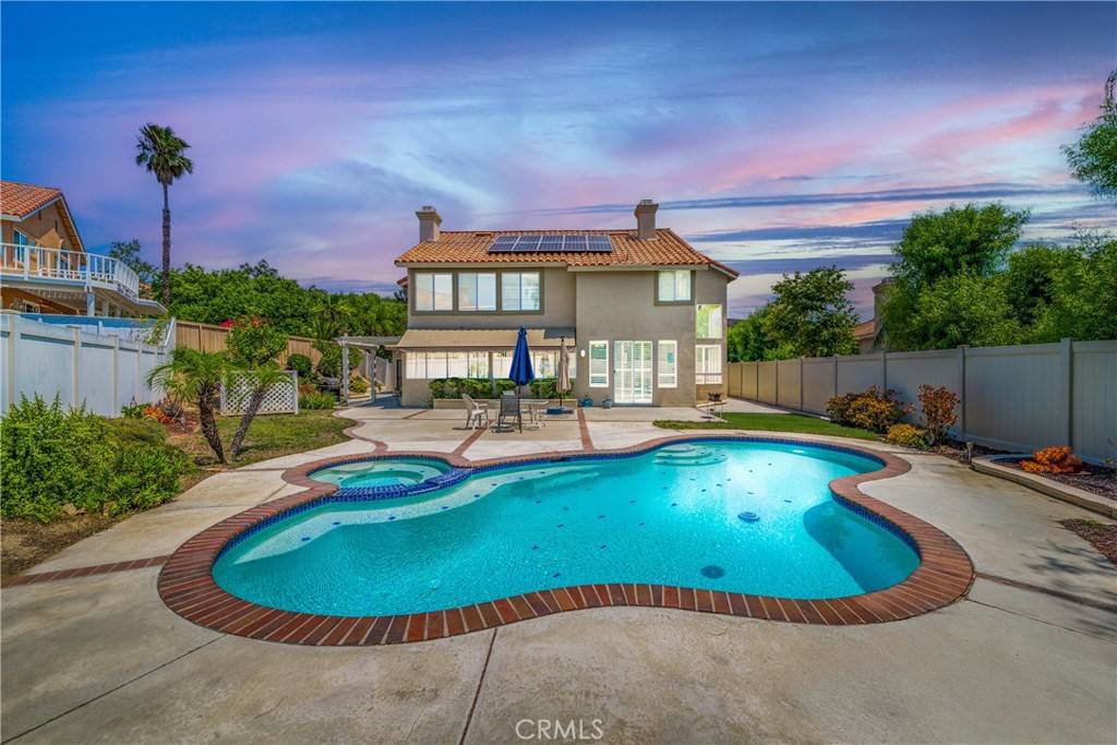 Corona, CA 92879,1010 Chantel
