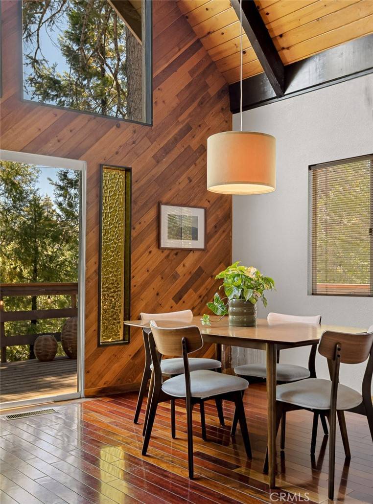 Lake Arrowhead, CA 92352,28645 Shenandoah DR
