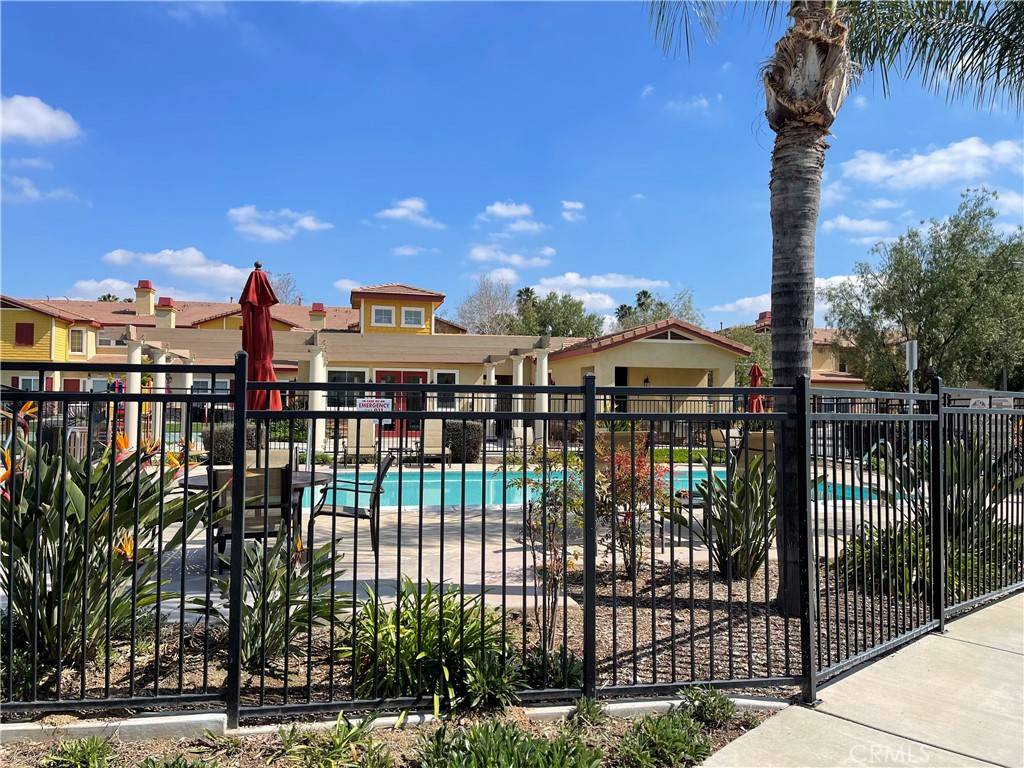Redlands, CA 92373,1510 Orange