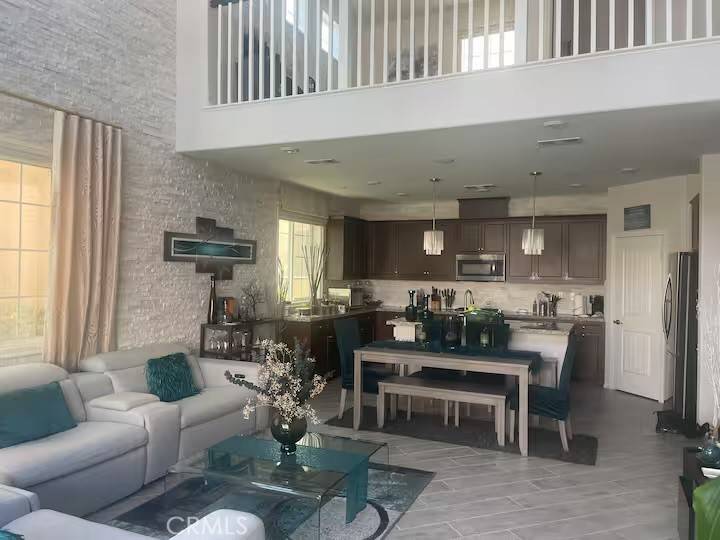 Eastvale, CA 92880,14525 verona PL