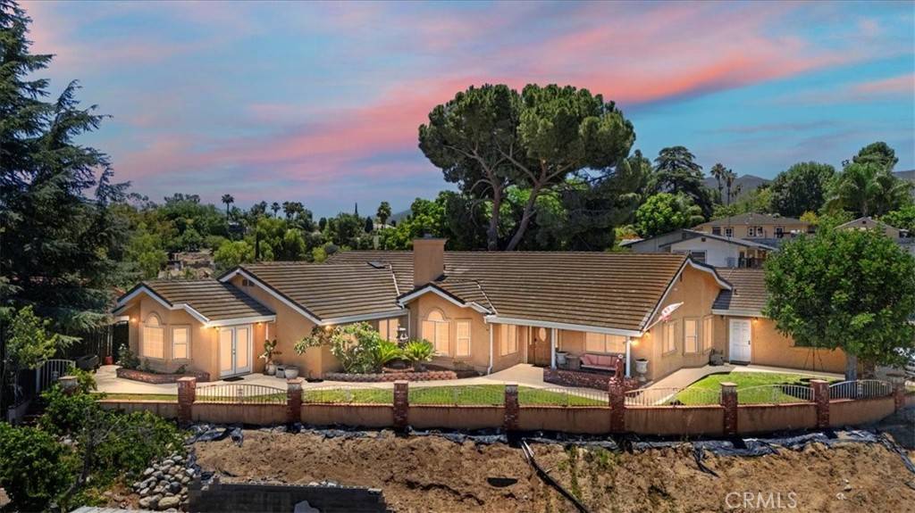 Corona, CA 92881,7245 Marilyn DR
