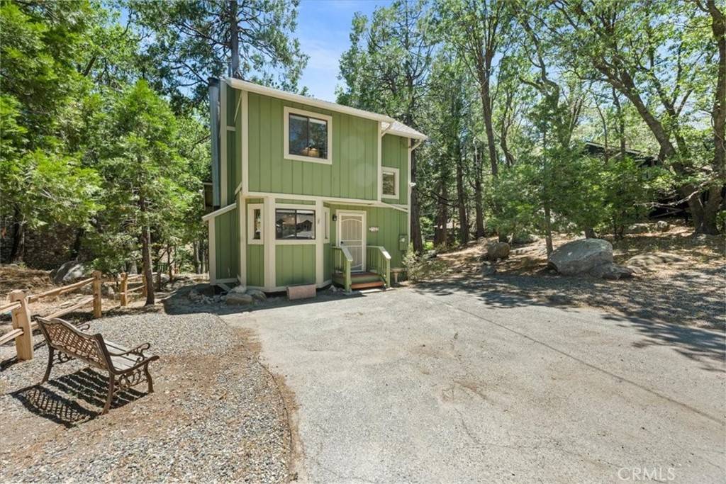Crest Park, CA 92326,27511 Cappy DR