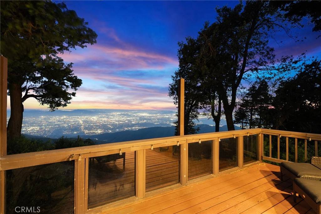 Crestline, CA 92325,24251 Great View DR