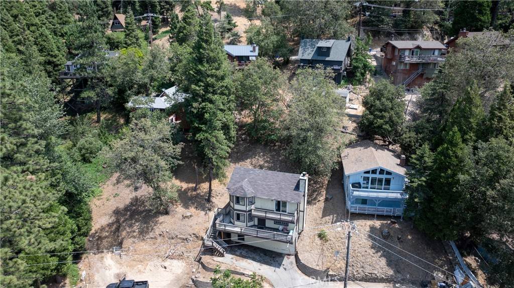 Crestline, CA 92325,23930 Zuger DR