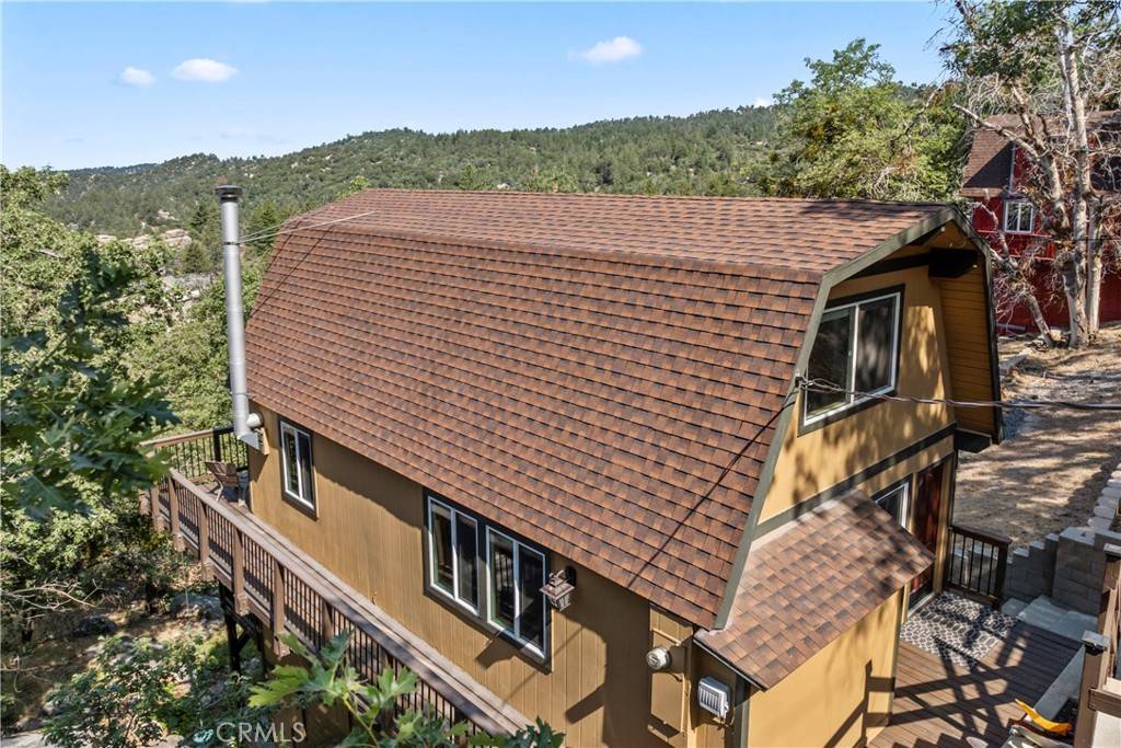 Arrowbear, CA 92382,33475 Music Camp RD