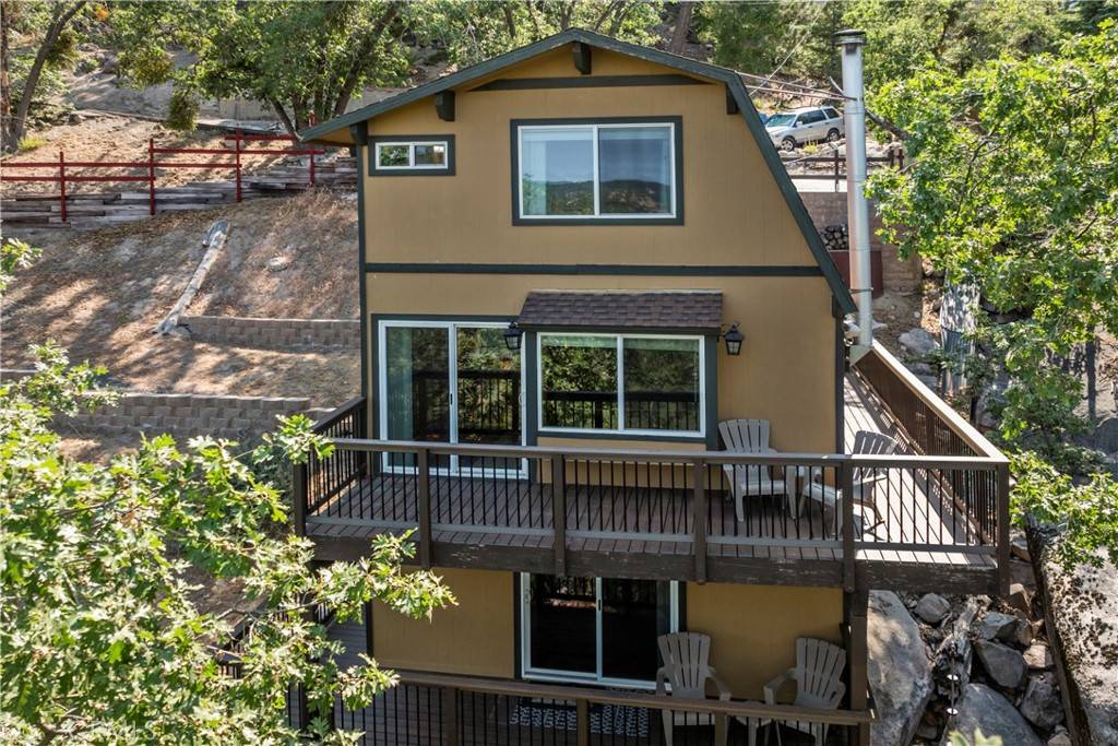Arrowbear, CA 92382,33475 Music Camp RD