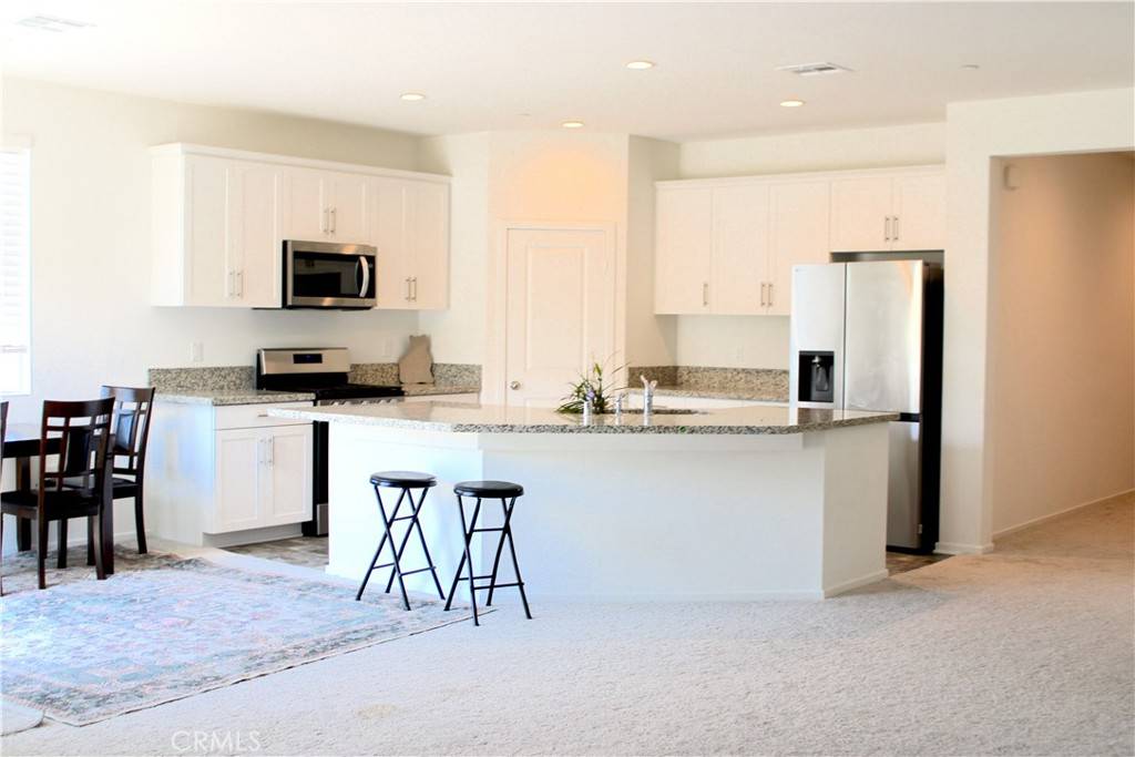 Lake Elsinore, CA 92530,4213 Myrtle ST