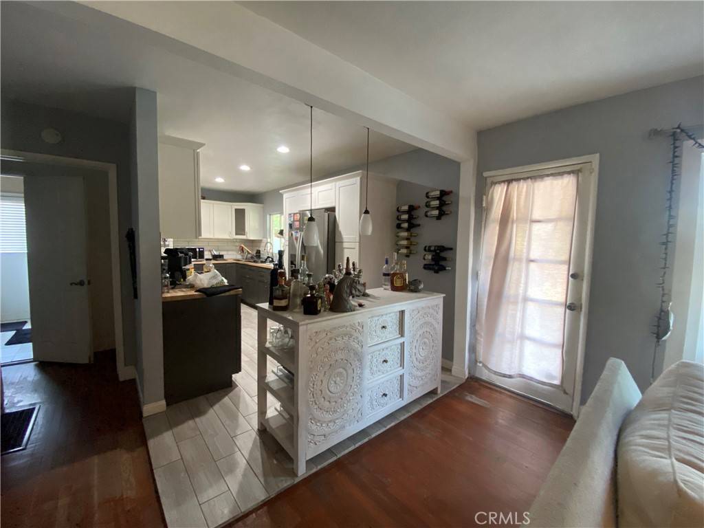 San Bernardino, CA 92405,3631 N G ST