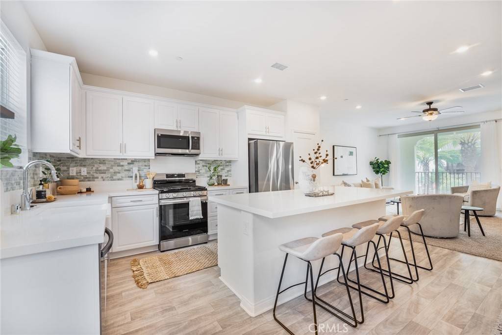 Oceanside, CA 92056,1609 Fig Tree WAY