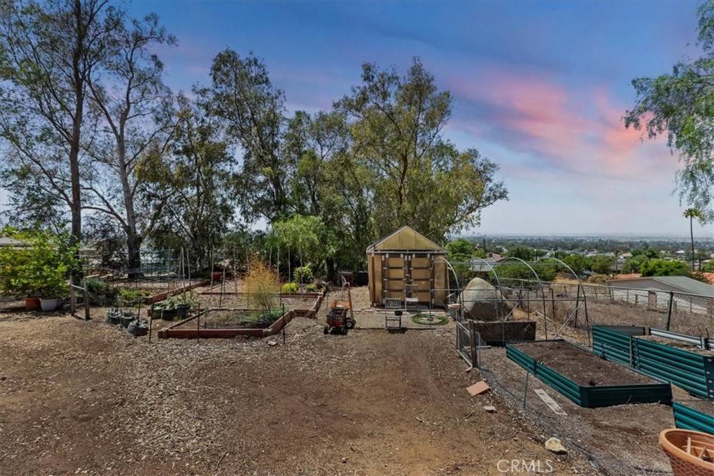 Norco, CA 92860,3547 Southfork DR