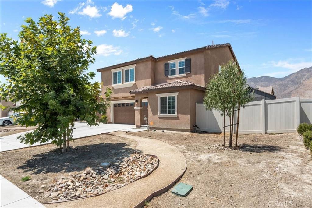 San Jacinto, CA 92583,881 Canopy LN