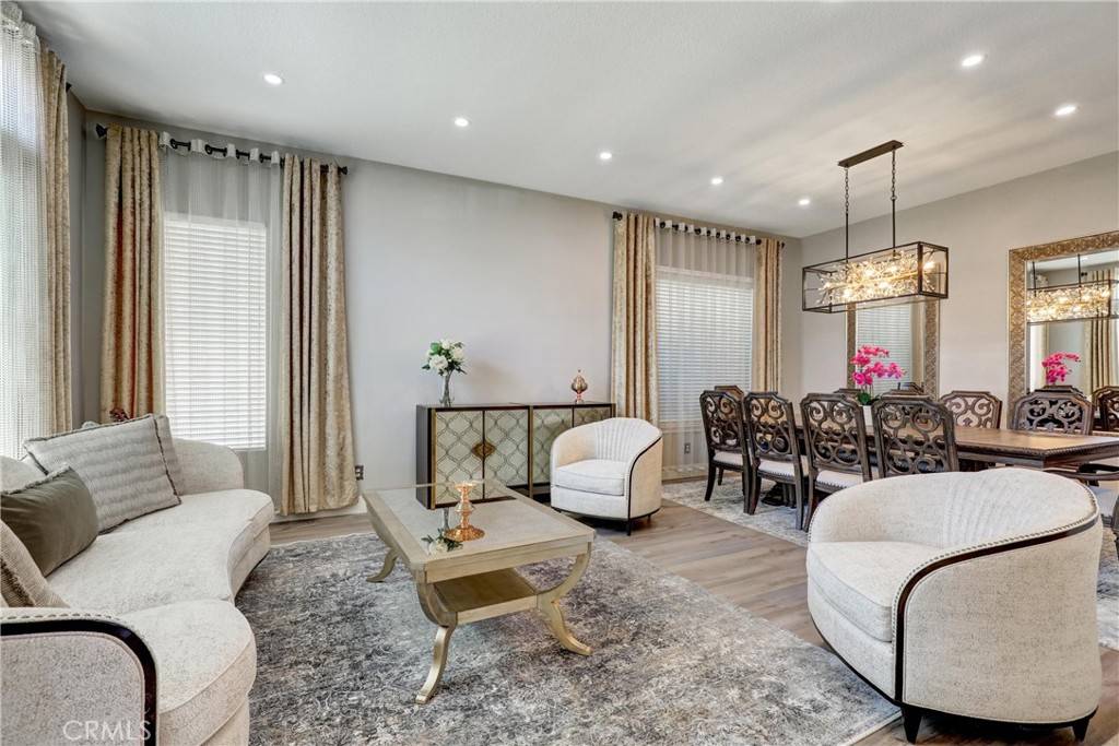 Corona, CA 92882,575 Rembrandt DR