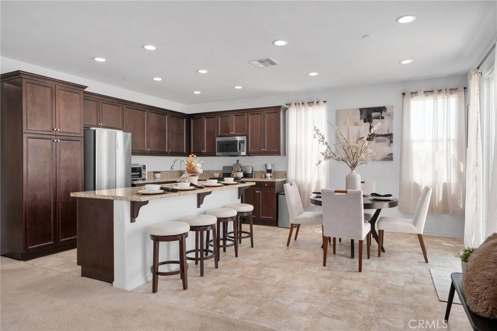Calimesa, CA 92320,208 Parkview DR