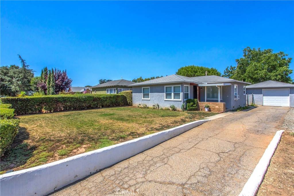Beaumont, CA 92223,961 Orange AVE