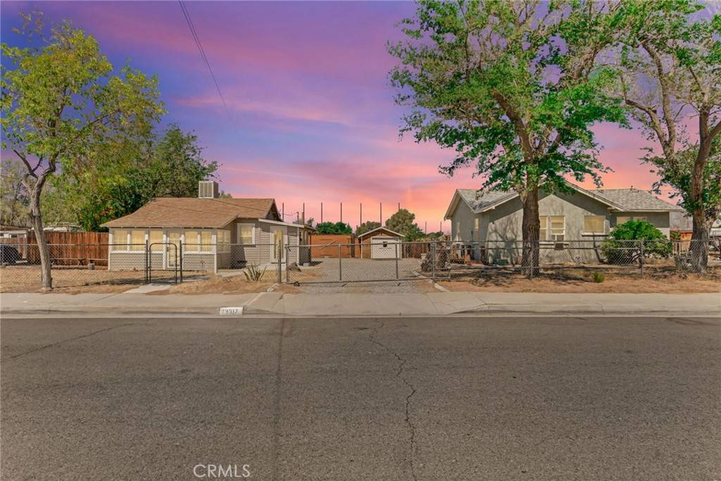 Lancaster, CA 93535,43517 7Th St E.