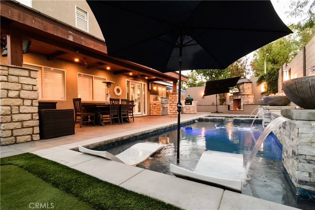 Corona, CA 92881,3428 Birchleaf DR