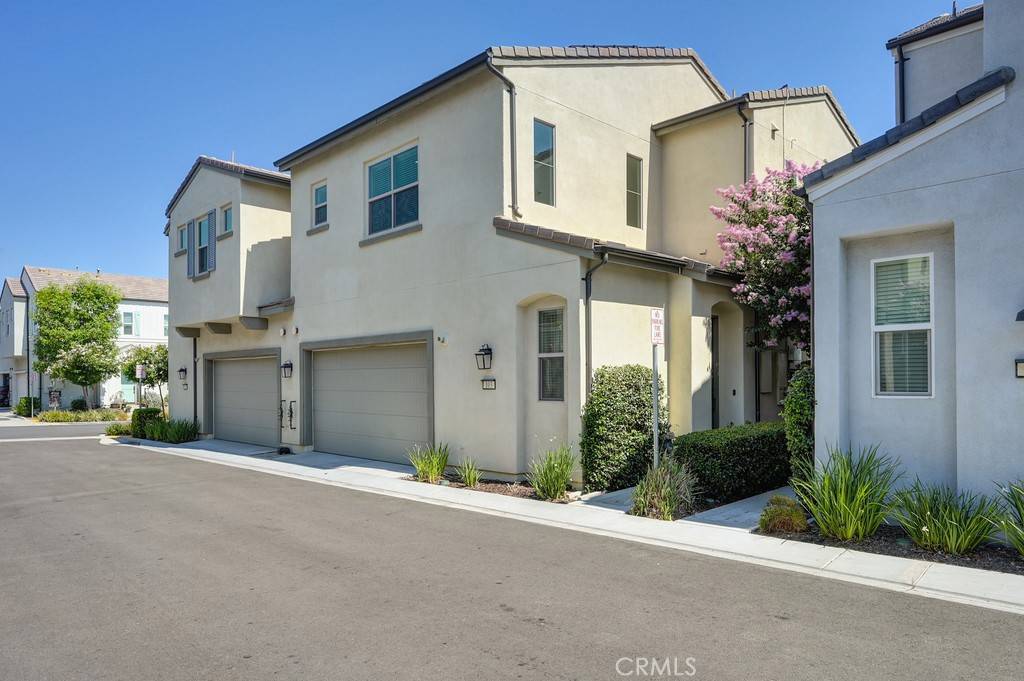 Corona, CA 92883,4167 103 Horvath ST #103