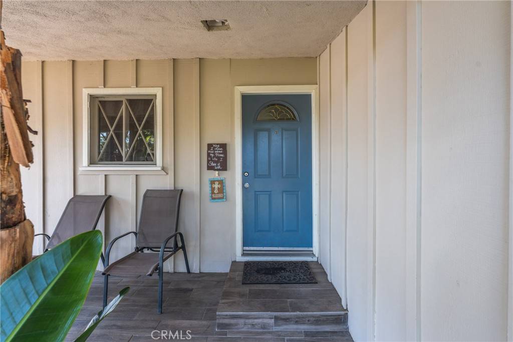 Yucaipa, CA 92399,34746 View DR