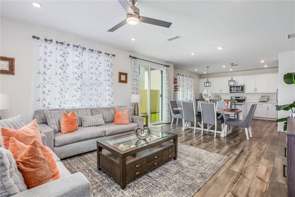 Yucaipa, CA 92399,13438 Limestone DR