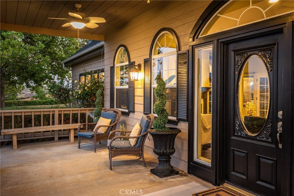 Redlands, CA 92373,31819 Highview DR