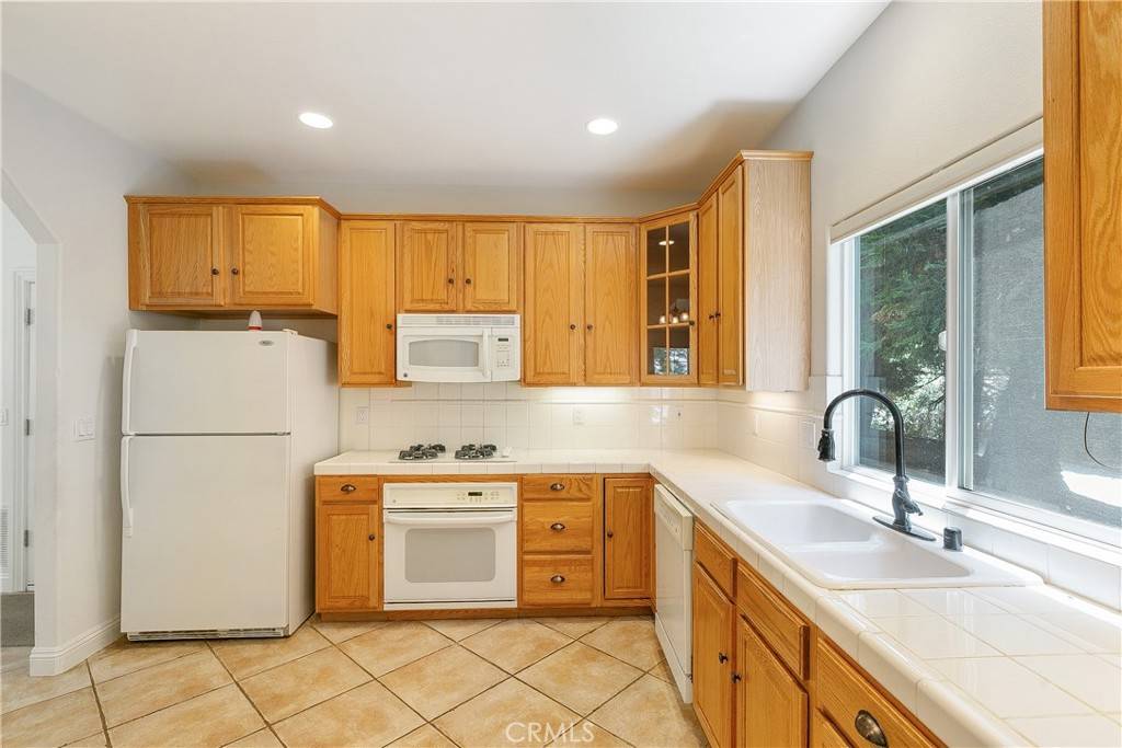 28591 Wabash DR Lake Arrowhead, CA 92352
