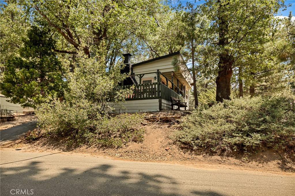 Green Valley Lake, CA 92341,33400 Bluebird DR