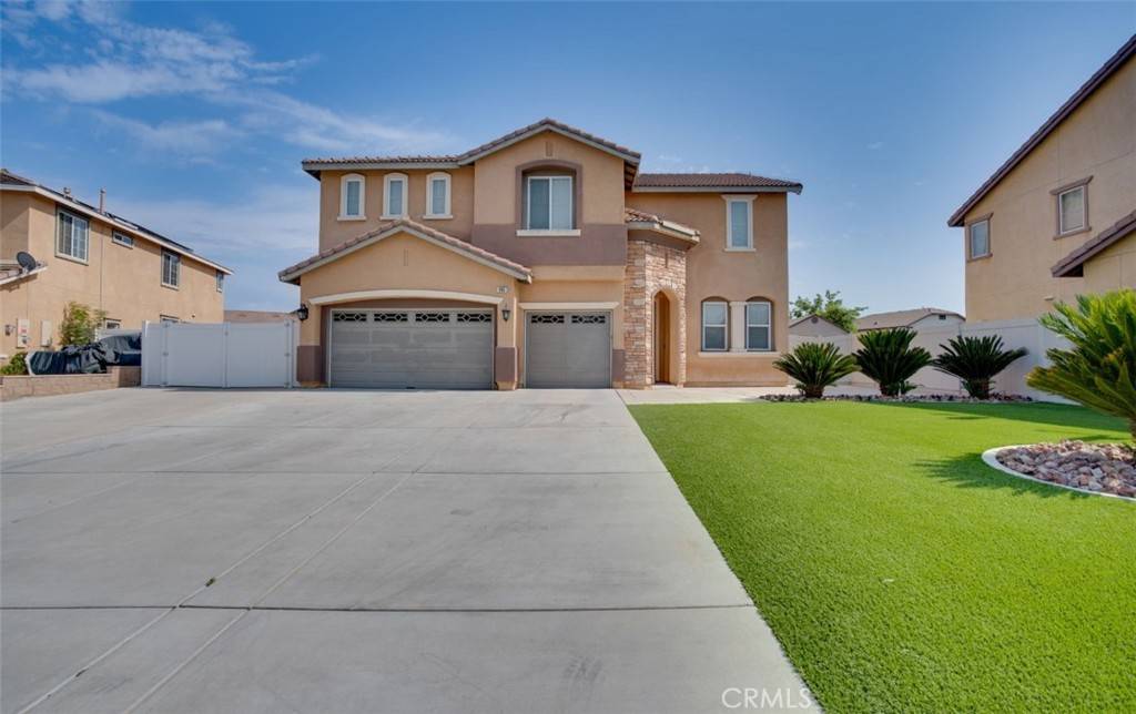 Perris, CA 92571,865 Volande CT