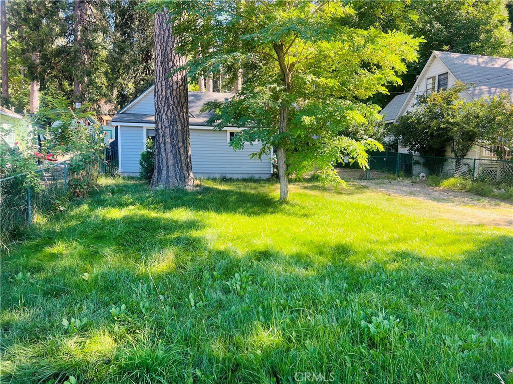 Crestline, CA 92325,22873 Fir LN