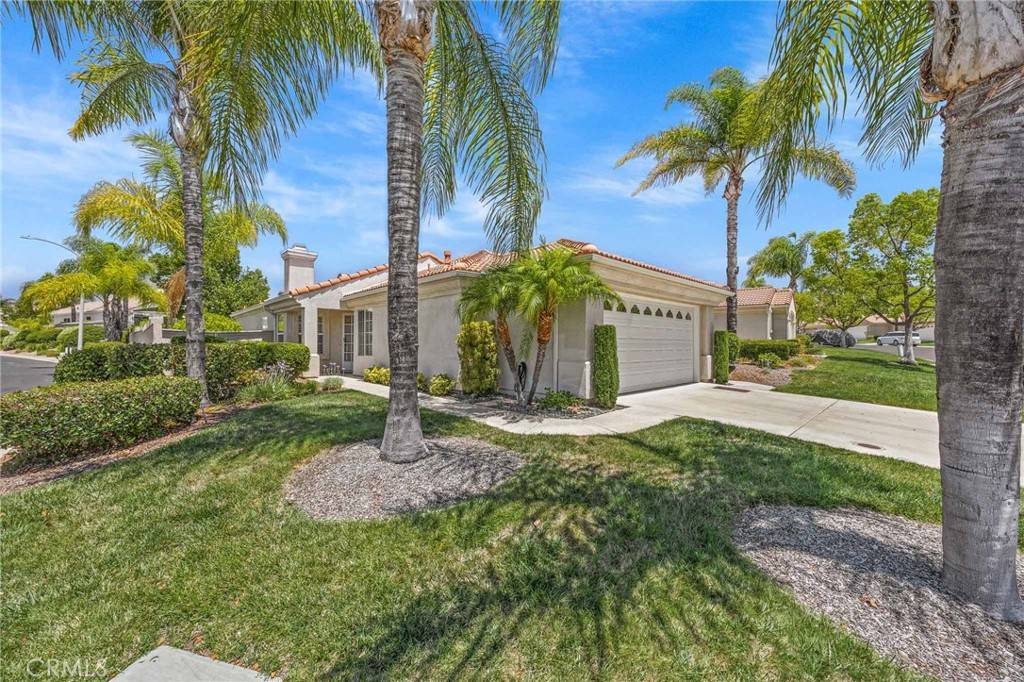 Murrieta, CA 92562,40311 Via Ambiente