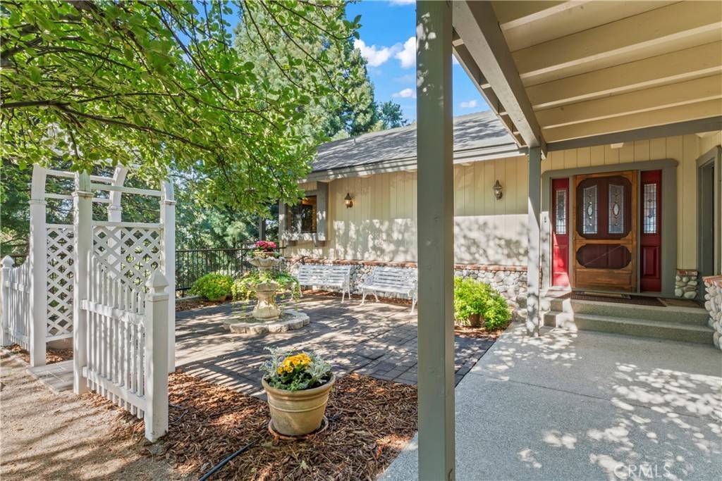 Rimforest, CA 92378,26419 Apache TRL