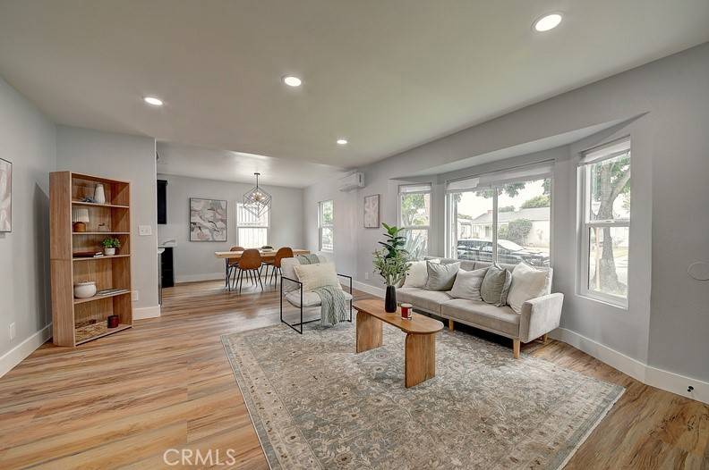 Long Beach, CA 90805,205 E Adams ST
