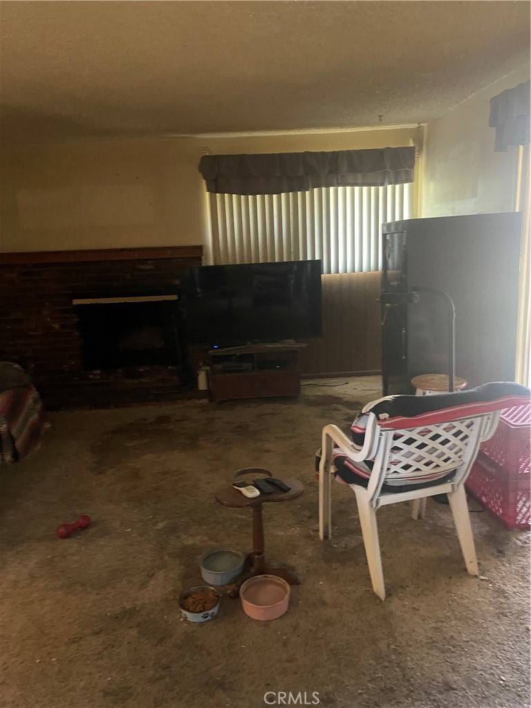 Riverside, CA 92504,7702 cassia ave