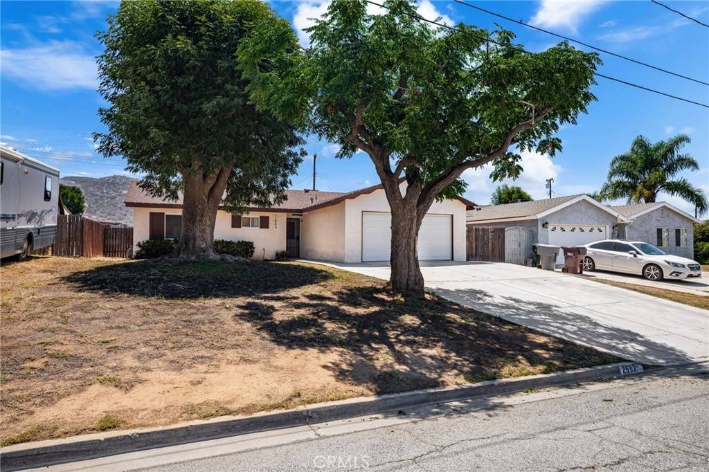 Norco, CA 92860,2597 Corona AVE
