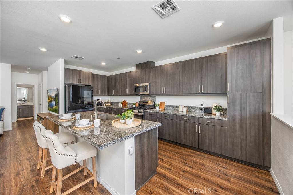 Fontana, CA 92336,15210 Horizon ST #10