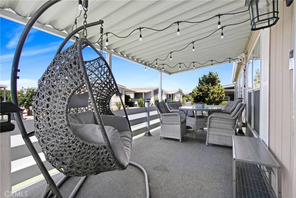 Corona, CA 92882,307 S Smith AVE #17