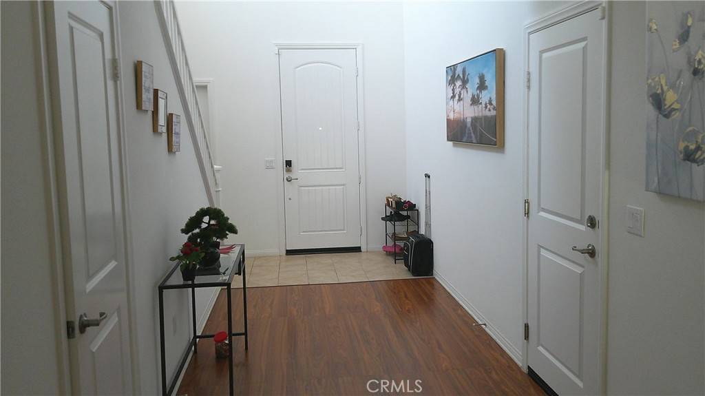 Redlands, CA 92374,833 Half Moon AVE