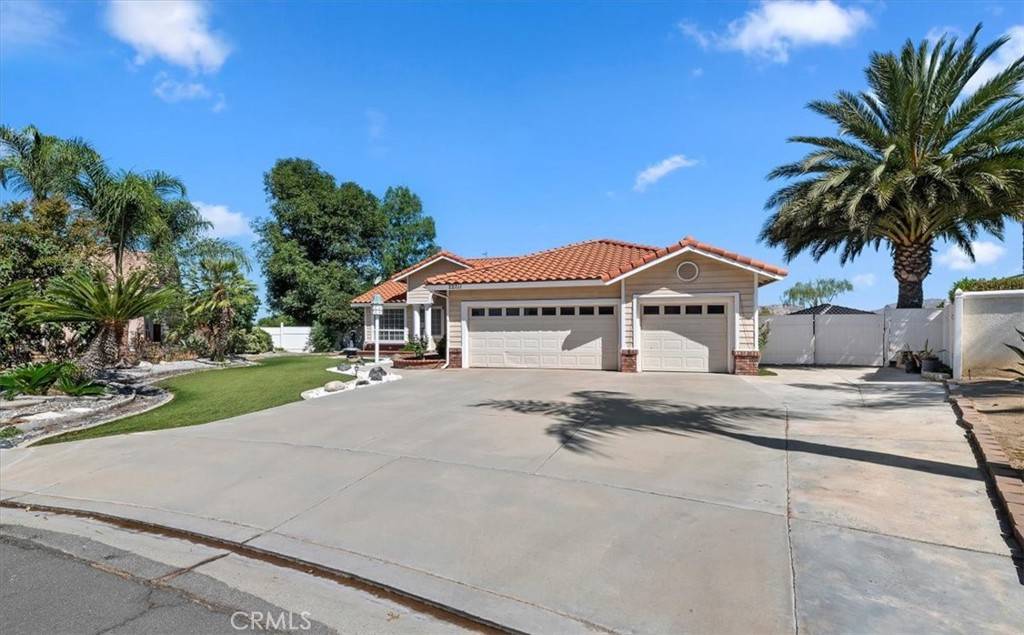 Nuevo, CA 92567,22711 Pebblestone DR