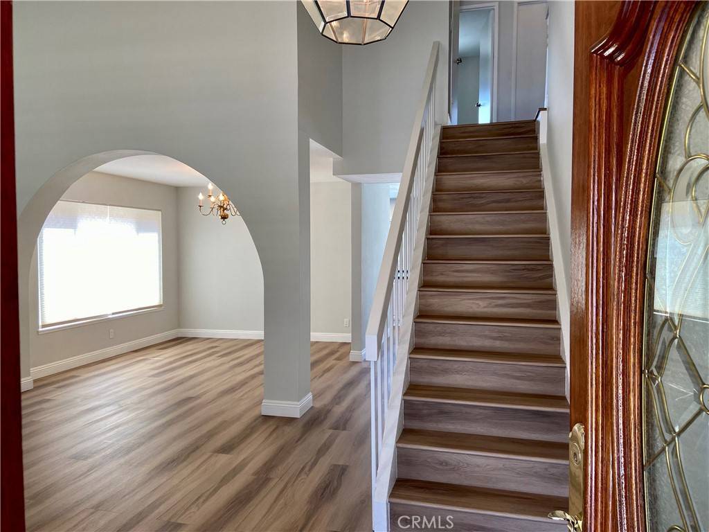 Irvine, CA 92606,14121 Picasso CT