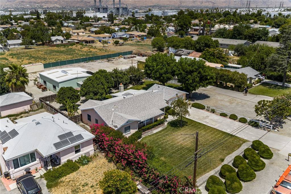 San Bernardino, CA 92408,1830 E Victoria AVE