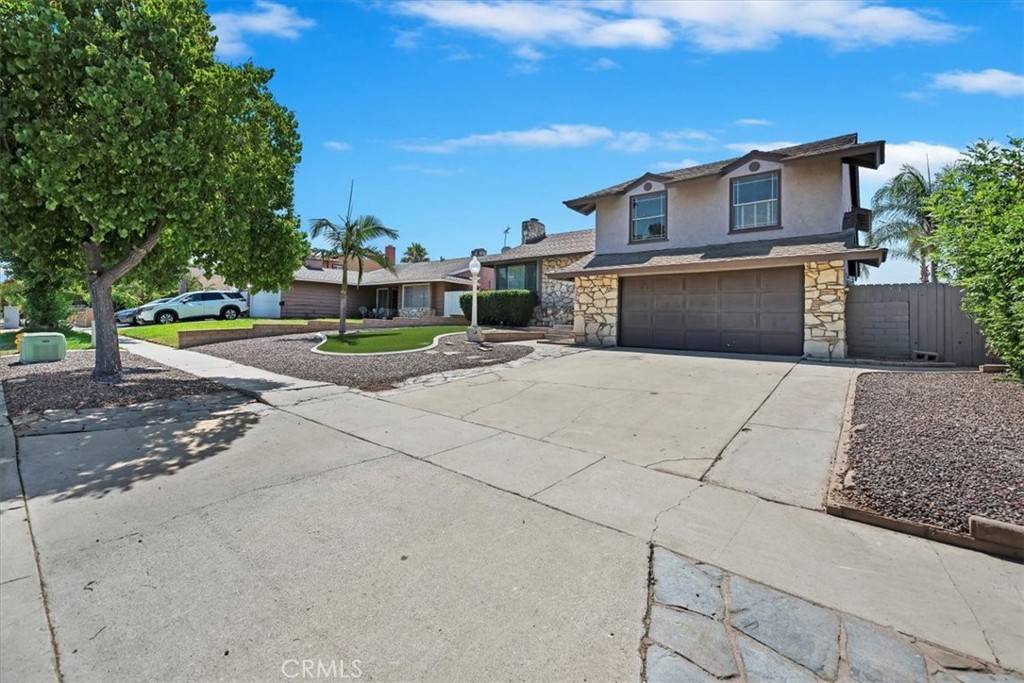 Corona, CA 92879,1450 Mariposa DR