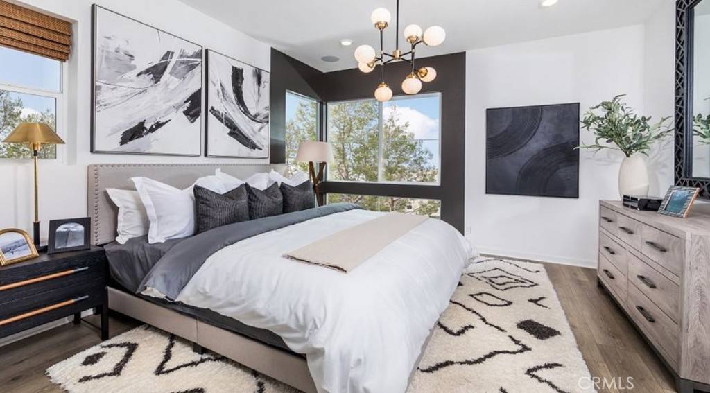 Ontario, CA 91764,980 N Tangent Privado #302