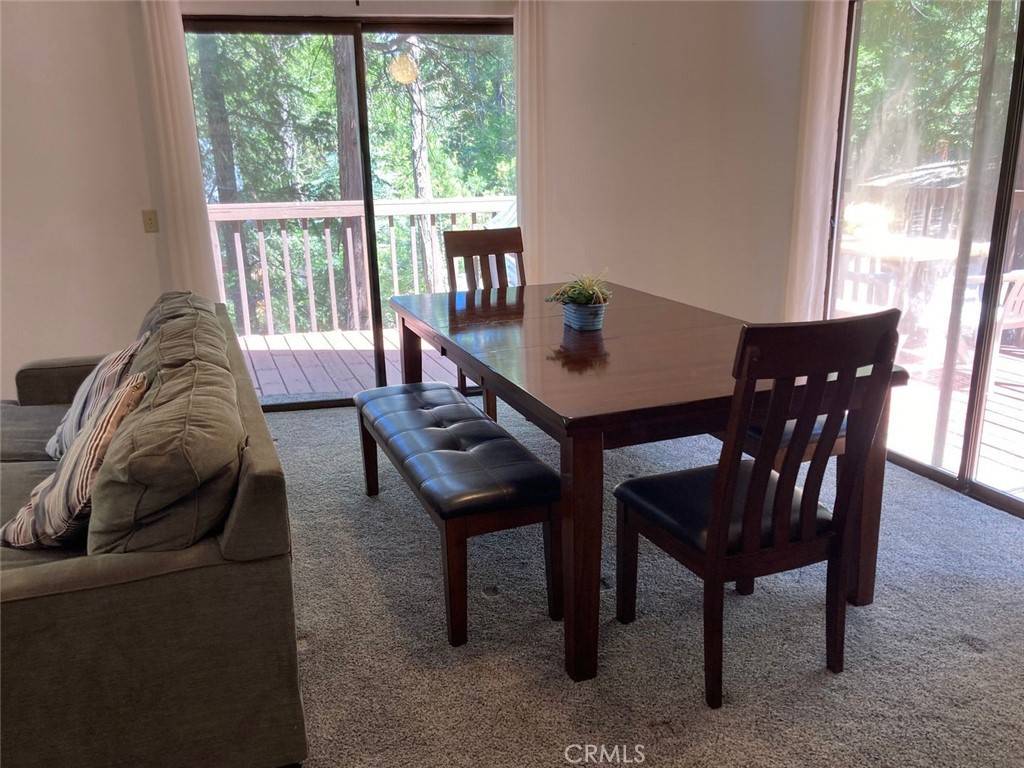 Lake Arrowhead, CA 92352,27205 Peninsula DR