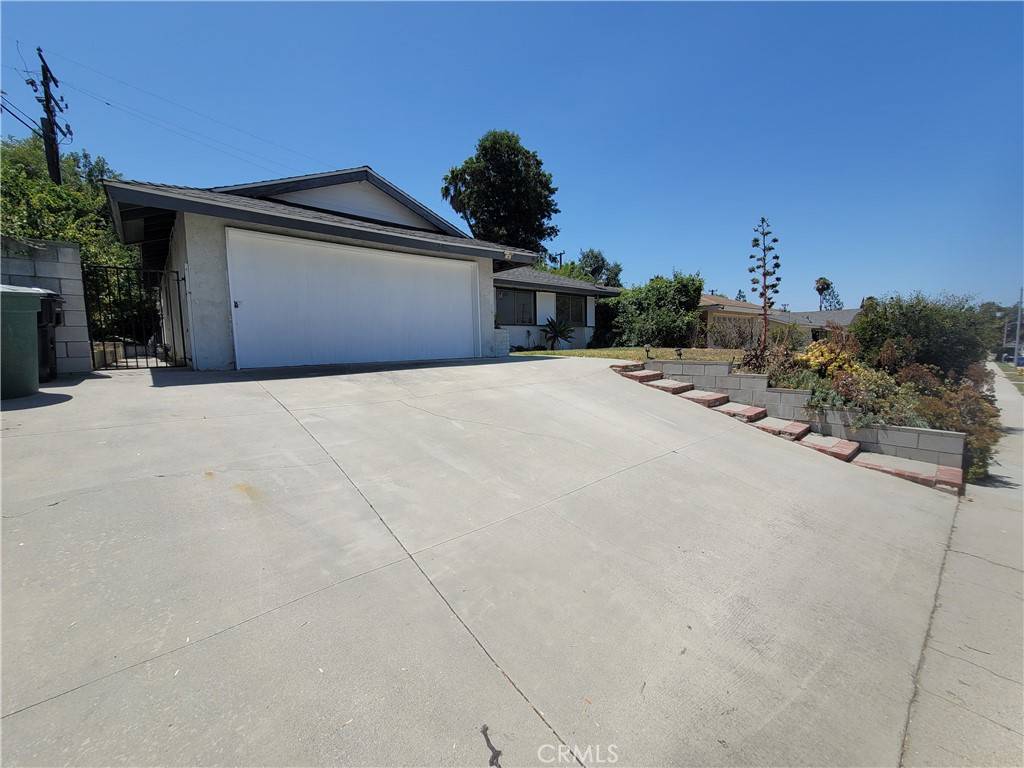 West Covina, CA 91792,3030 E Valley View AVE