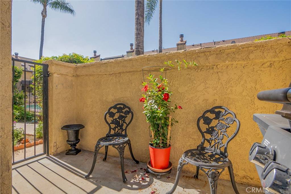 Panorama City, CA 91402,9625 Sylmar AVE #29