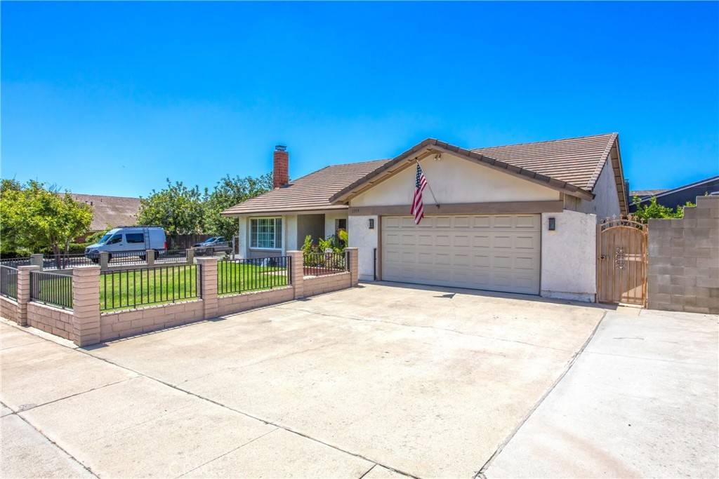 Upland, CA 91786,1359 Lakewood AVE